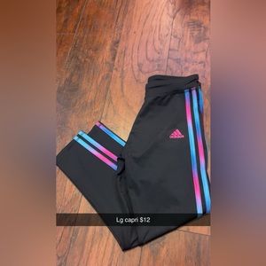 Adidas large Capri